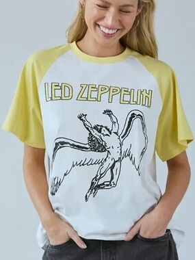 Nwot Led Zeppelin Graphic Raglan Tee in Yellow and White